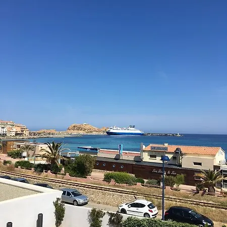 شقة L'amiral LʼÎle-Rousse